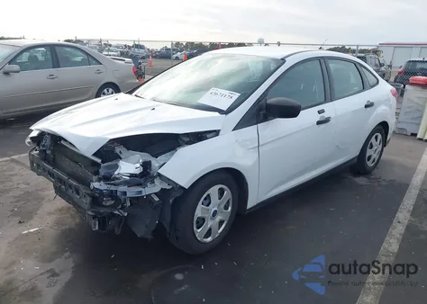 2016 Ford Focus S из США, поврежденный, VIN 1FADP3E27GL304918